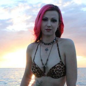 Meet your Posher, Aleta